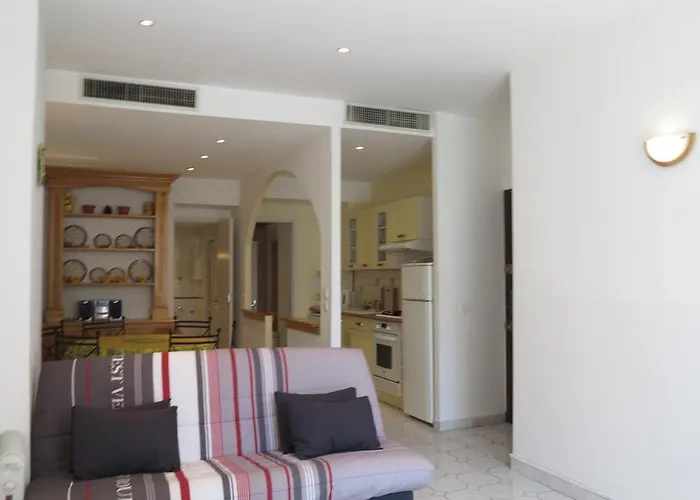 شقة Viva Riviera - 5 Rue Commandant Andre كان