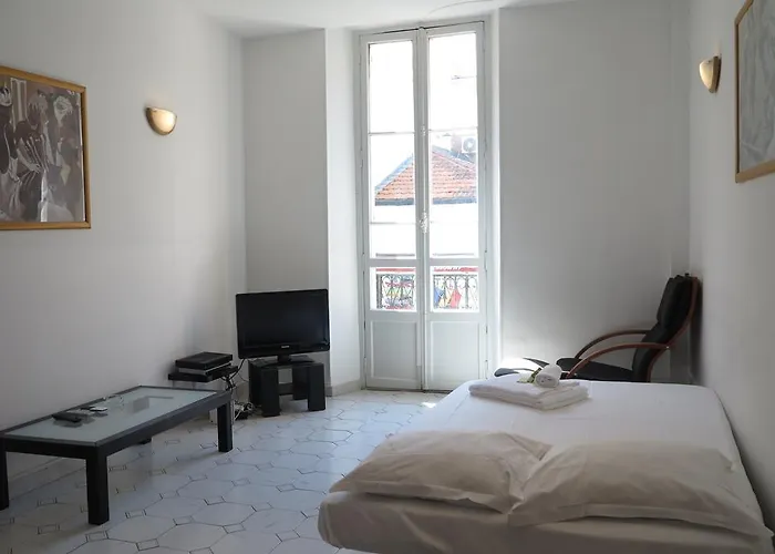 شقة Viva Riviera - 5 Rue Commandant Andre كان