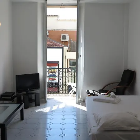 Appartement Viva Riviera - 5 Rue Commandant André