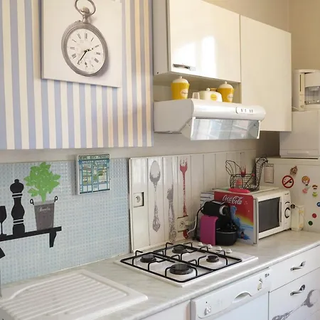 Apartment Viva Riviera - 5 Rue Commandant Andre Cannes