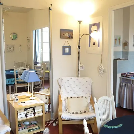 Viva Riviera - 5 Rue Commandant André