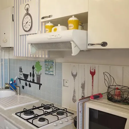 Viva Riviera - 5 Rue Commandant André Cannes